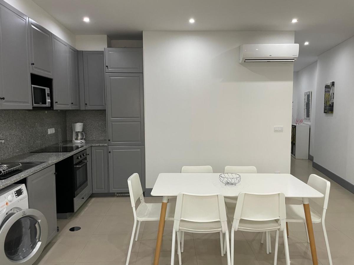 Apartamento, Praca Dom Duarte 8, Viseu, Portugal Esterno foto
