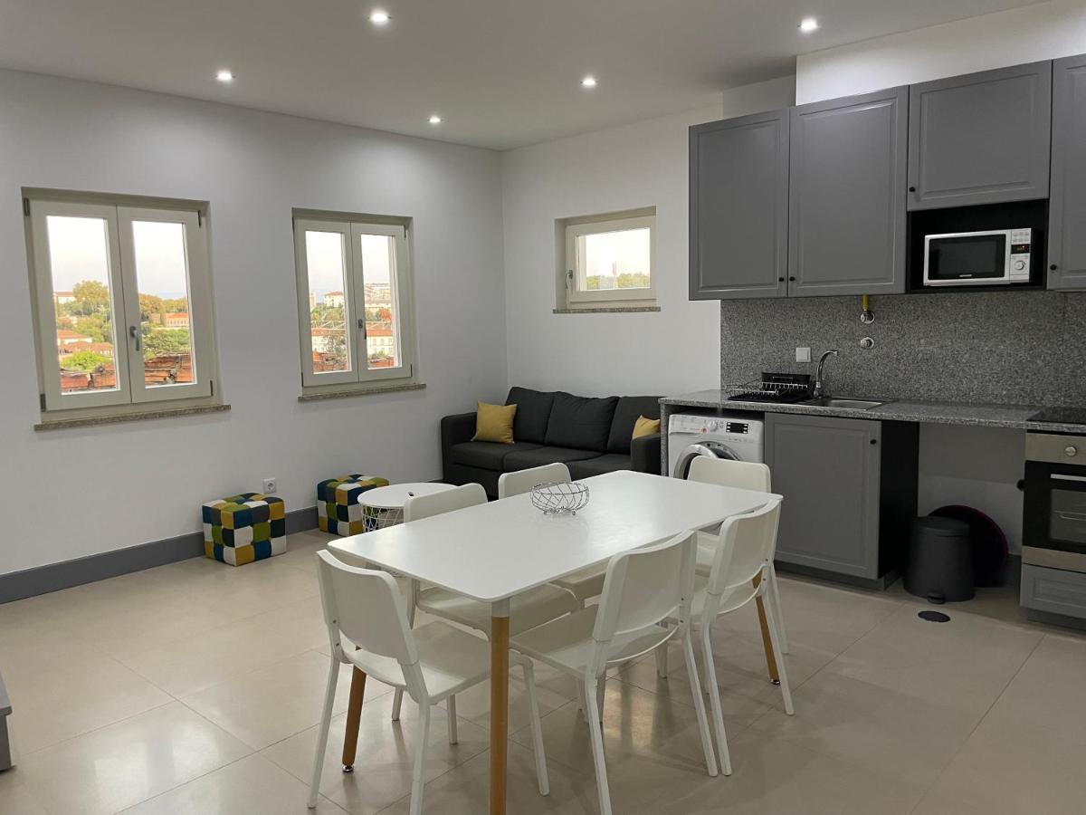 Apartamento, Praca Dom Duarte 8, Viseu, Portugal Esterno foto